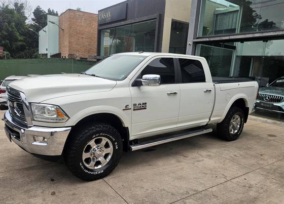 RAM 2500 6.7 LARAMIE 4X4 CD I6 TURBO DIESEL 4P AUTOMÁTICO RAM 2500 6.7 LARAMIE 4X4 CD I6 TURBO DIESEL 4P AUTOMÁTICO